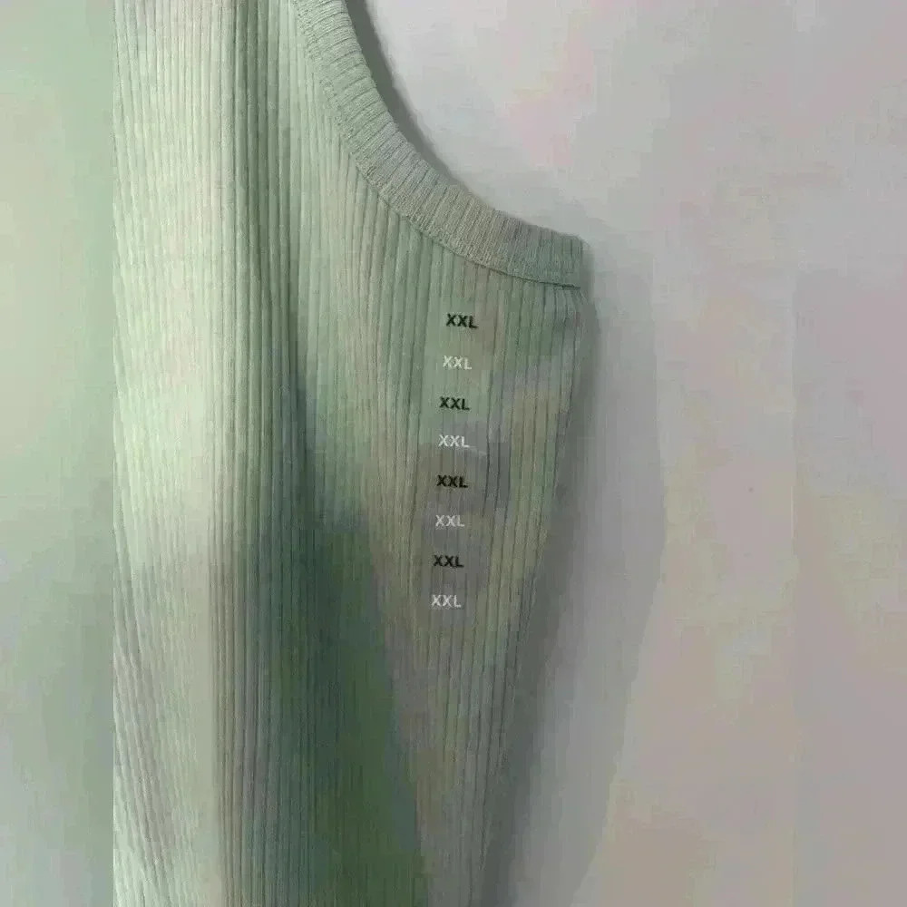 GapFit CoolDry Ribbed High Neck Tank Size XL - Picture 4 of 7